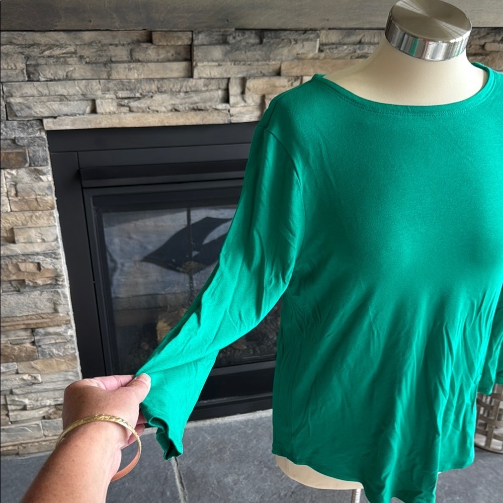Cupio Vibrant Green Women's Blouse - Picture 6 of 10